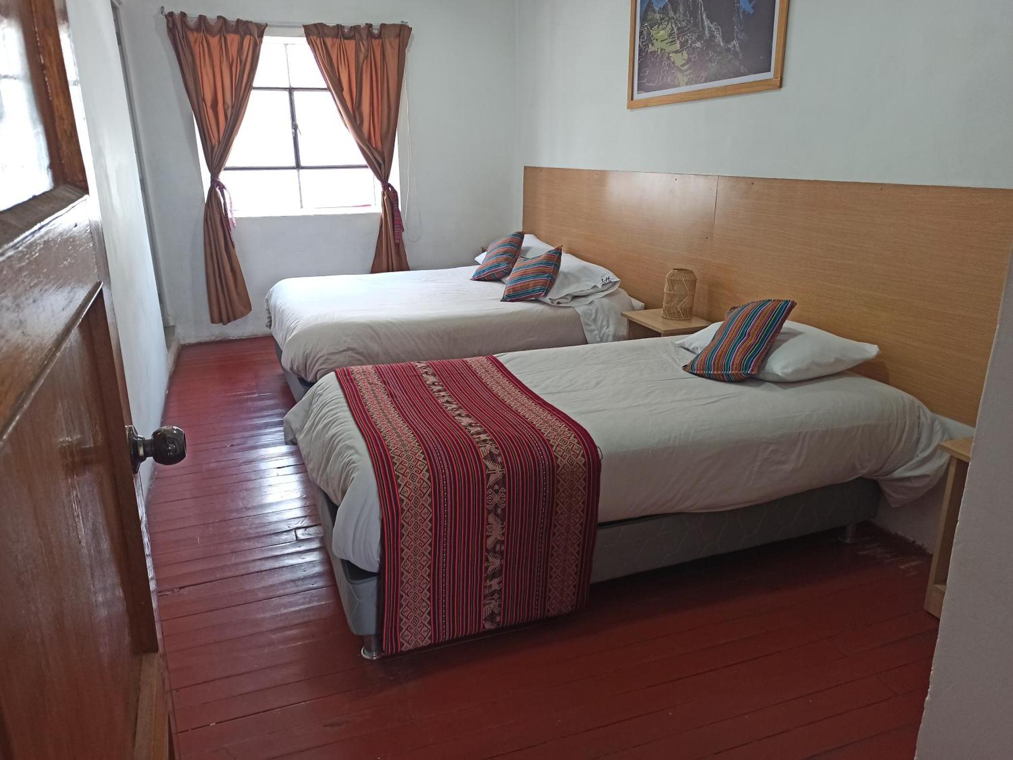 Casona Tordo - A 3 Cdras De La Plaza - Habitaciones Con Bano Privado Куско Екстер'єр фото